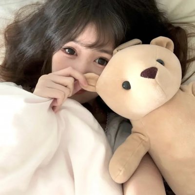 俏皮女学生